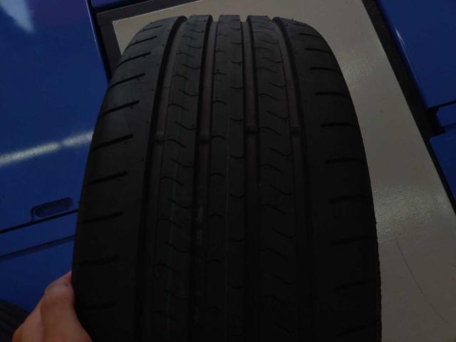 トヨタ 80系 ハリアー Zグレード純正ホイール  + TOYO PROXES SPORT