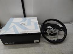 REAL レアル TYA-55BKW ガングリップウッドステアリング