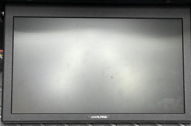 【ALPINE】 10.1型WSVGAリアビジョン RSA10S-L-B ブラック フリップダウンモニター