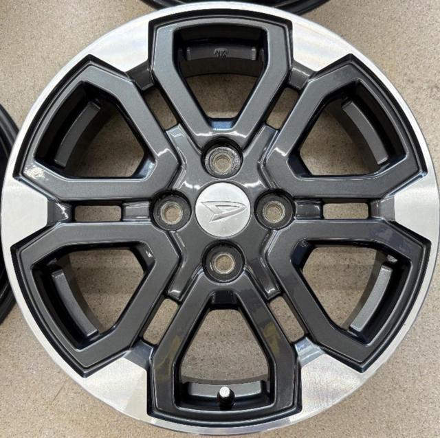 【ダイハツ純正】 LA700S/LA710S系ウェイク 純正アルミホイール 4本セット