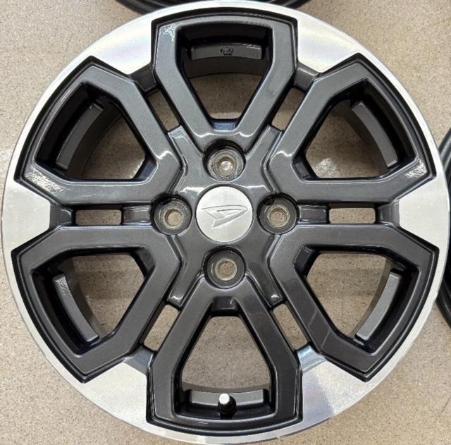 【ダイハツ純正】 LA700S/LA710S系ウェイク 純正アルミホイール 4本セット