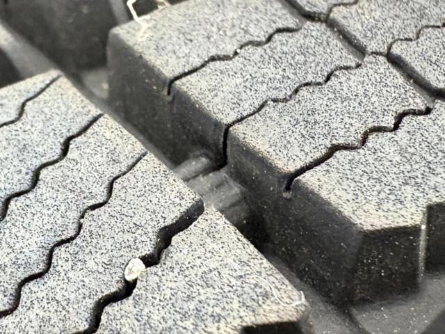 AUTOBACS ICE ESPORTE 175/65R15 84Q 2025年製 1本のみ