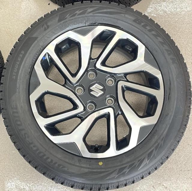 【中古ホイール未使用タイヤ】 スズキ(SUZUKI) フロンクス純正 + BRIDGESTONE(ブリヂストン)BLIZZAK VRX2 195/60R16 89Q 2024年製 4本