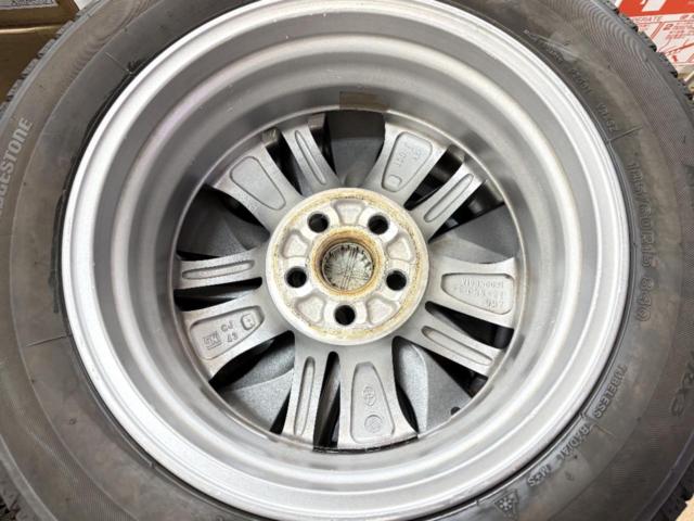 トヨタ(TOYOTA) 170系シエンタ純正 + BRIDGESTONE(ブリヂストン) BLIZZAK VRX3 185/60R15 84Q 2024年製 4本