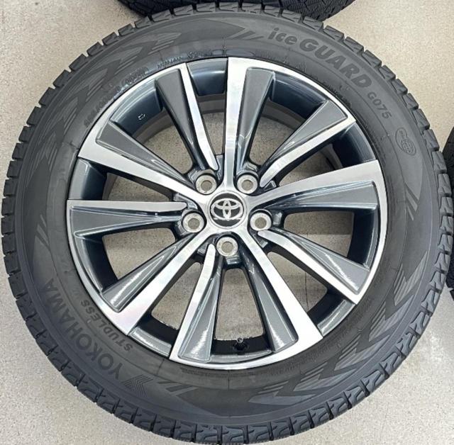 Toyota (TOYOTA)
Genuine parts for the 80 series Harrier G grade.
+
YOKOHAMA (Yokohama)
iceGUARD
G075
225 / 60R18
104Q
Made in 2024
Four