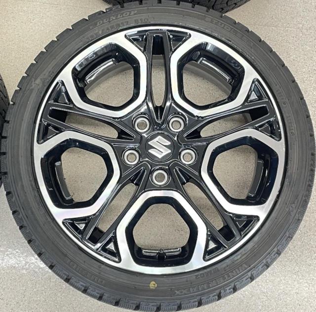 Suzuki (SUZUKI)
ZC33S Swift Sport
Genuine
+
DUNLOP (Dunlop)
WINTERMAXX 02
WM02
195 / 45R17
81Q
Made in 2023
Four