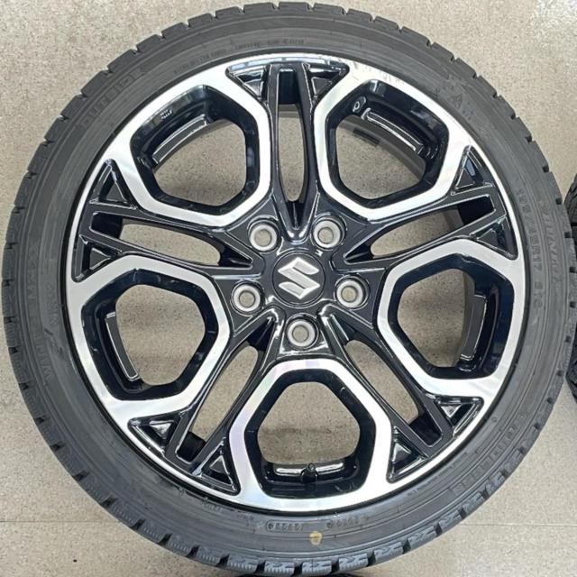 Suzuki (SUZUKI)
ZC33S Swift Sport
Genuine
+
DUNLOP (Dunlop)
WINTERMAXX 02
WM02
195 / 45R17
81Q
Made in 2023
Four