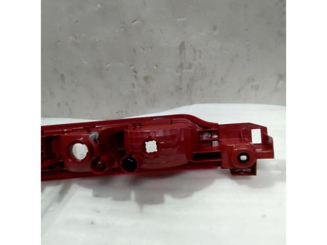 ※助手席側のみ 日産 Z12キューブ純正テールレンズ (Z09157)