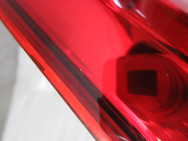 HONDA N-ONE純正テールレンズ (Z09181)