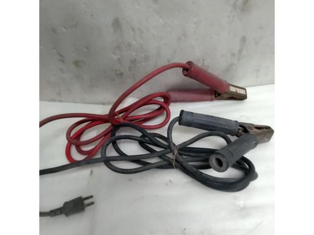 ※現状販売 CELLSTAR CC-2200DX バッテリー充電器 (Z09311)