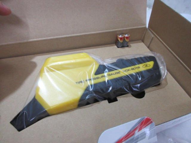 HITACHI 空気圧チェッカー (Z09368)