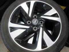 NISSAN
Days Lukes High Wester original wheel
(Z09432)