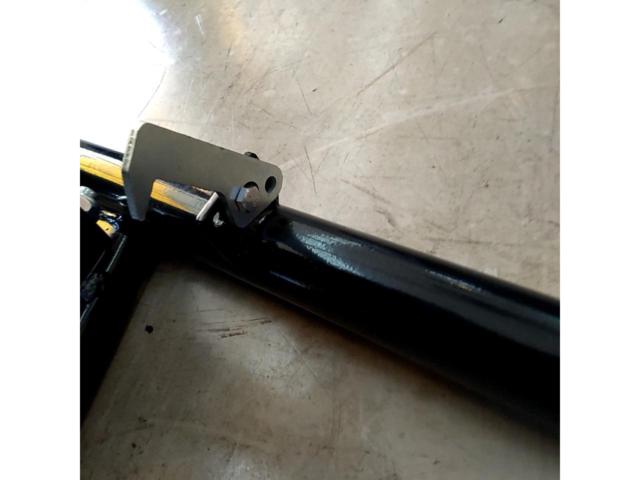 WEIMALL フロントホイールクランプ バイクスタンド (Z09550)