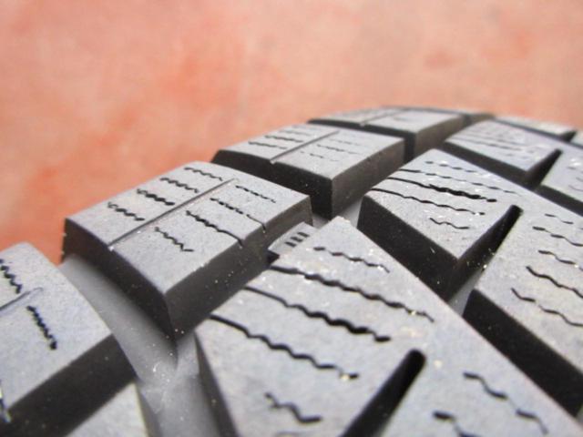 ※ 2 tires only
YOKOHAMA
iceGUARD
iG60
(Z09566)