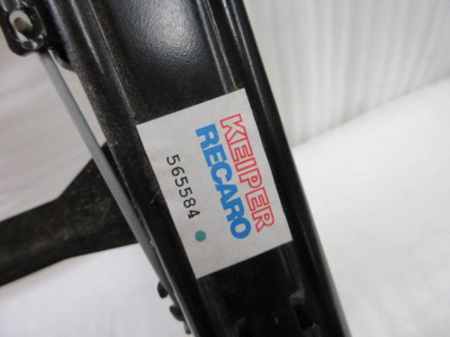 ※運転席側のみ RECARO シートレール (Z09569)