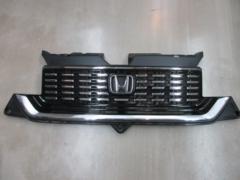 HONDA N-WGN純正フロントグリル (Z09634)