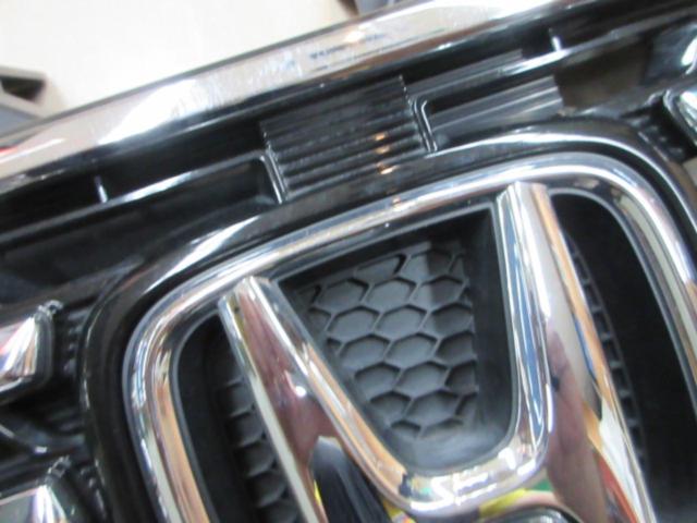 HONDA N-WGN純正フロントグリル (Z09634)