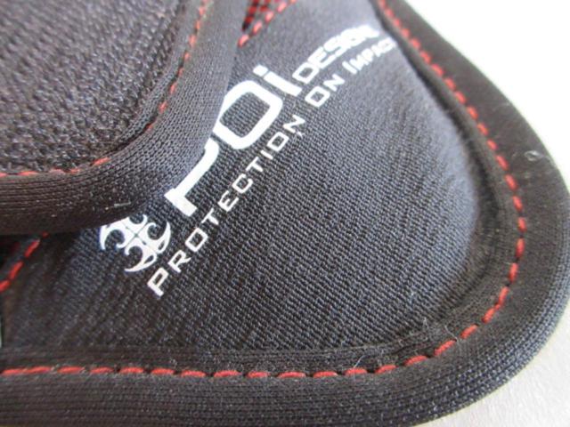 POi DESIGNS スポーツチェストプロテクター CE (Z09659)