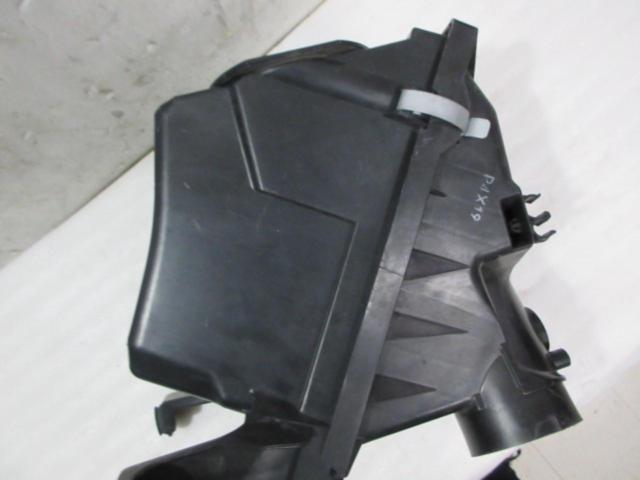 SUBARU インプレッサ WRX/GDB 純正エアクリーナーBOX (Z09806)