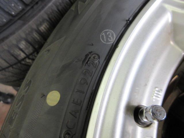※年式混じり HOT STUFF Exceeder EXV + BRIDGESTONE BLIZAKK VRX2 (Z09132)