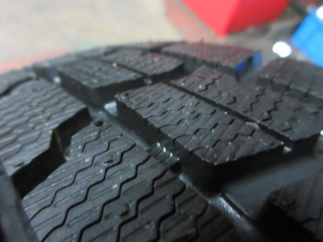 A-TECH SCHNEIDER CORSAGE+GOODYEAR ICENAVI 7 (Z09166)
