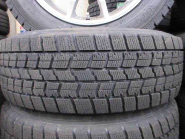 A-TECH SCHNEIDER CORSAGE+GOODYEAR ICENAVI 7 (Z09166)