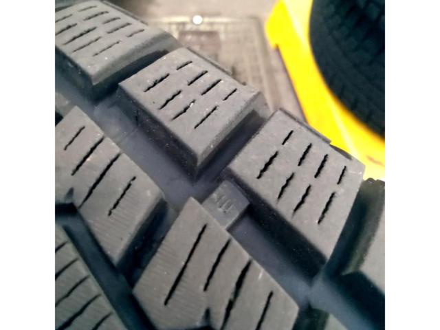 BRIDGESTONE ECO FORME CRS12 + YOKOHAMA iceGUARD G075 (Z09319)