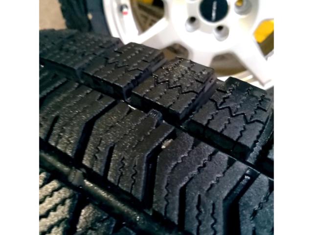 TARGA TECMAG Type 207R + BRIDGESTONE BLIZZAK VRX2 (Z09316)
