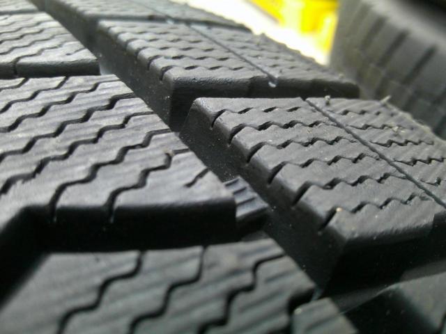Toyota
30
Alphard original wheel
+
DUNLOP
WINTERMAXX
WM02
(Z09274)