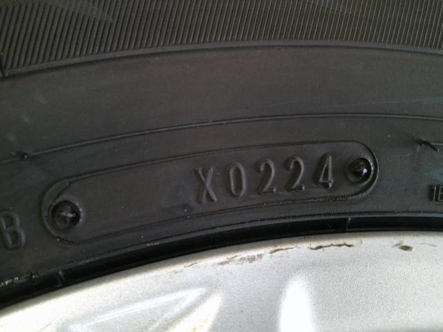 Toyota
30
Alphard original wheel
+
DUNLOP
WINTERMAXX
WM02
(Z09274)