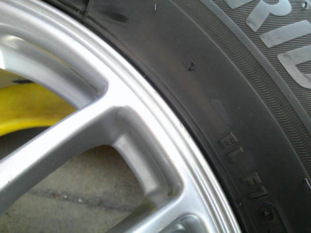 BRIDGESTONE
FEID
+
BRIDGESTONE
BLIZZAK
VRX3
(Z09289)