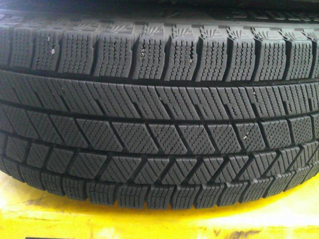 AUTOBACS
SEVEN
LEBEN
+
BRIDGESTONE
BLLIZAK
VRX3
(Z09234)