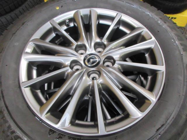 Mazda
CX-5 original wheel
+
BRIDGESTONE
BLIZZAK
VRX2
(Z09636)