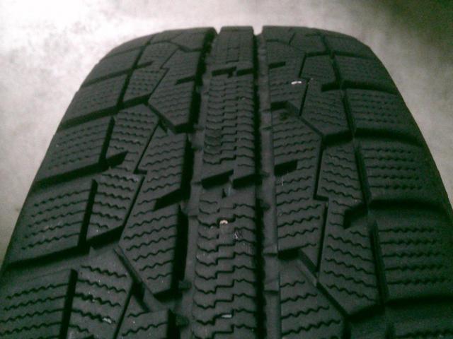 YOKOHAMA
GRASS
SV+TOYO
OBSERVE
GARIT
GIZ
(Z05395)