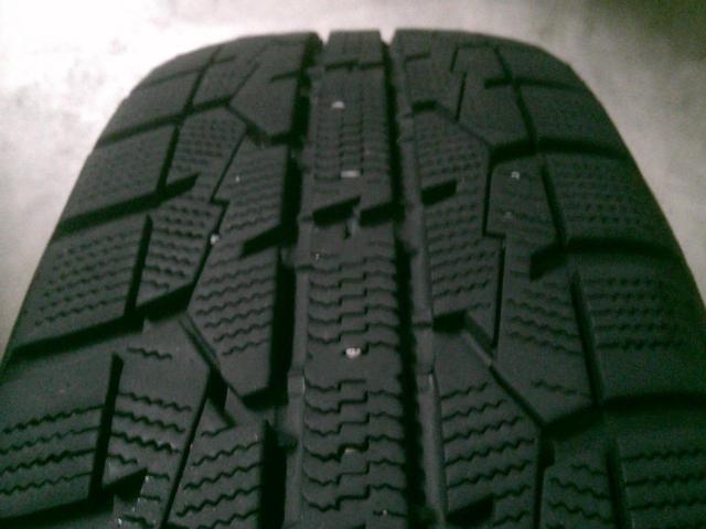 YOKOHAMA
GRASS
SV+TOYO
OBSERVE
GARIT
GIZ
(Z05395)