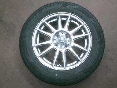 INVERNO
Twin 6-spoke wheels + BRIDGESTONE
BLIZZAK
VRX3
(Z09409)