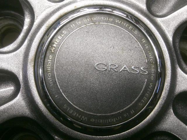 YOKOHAMA
GRASS + YOKOHAMA
iceGUARD
iG70
(Z09537)