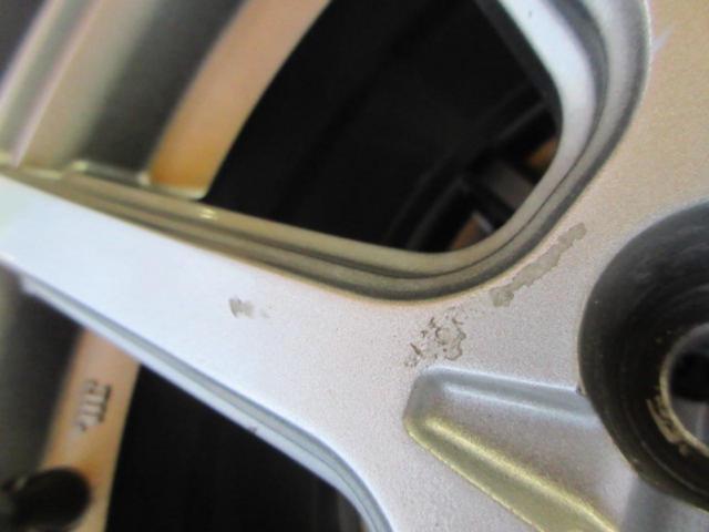 * For flat nuts
YOKOHAMA
GRASS + BRIDGESTONE
BLIZZAK
VRX3
(Z09647)