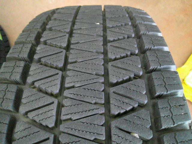 HOT STUFF WAREN W05 + BRIDGESTONE BLIZZAK DM-V3 (Z09669)