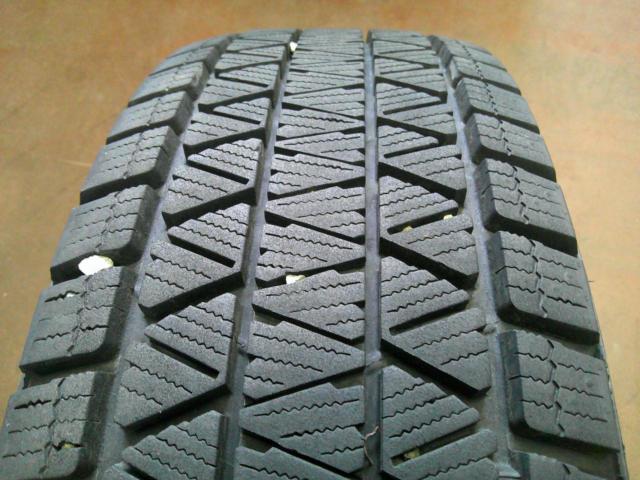 HOT STUFF WAREN W05 + BRIDGESTONE BLIZZAK DM-V3 (Z09669)