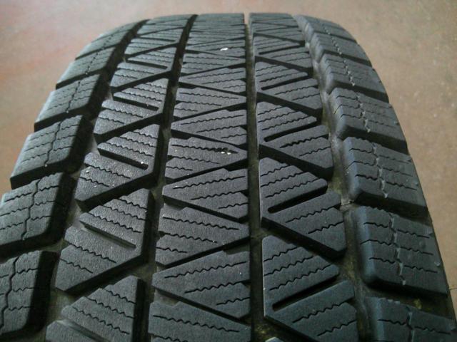 HOT STUFF WAREN W05 + BRIDGESTONE BLIZZAK DM-V3 (Z09669)