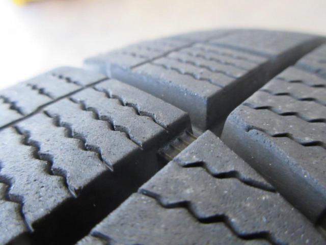 DUNLOP PRD TS7 + DUNLOP WINTERMAXX WM03 (Z09800)
