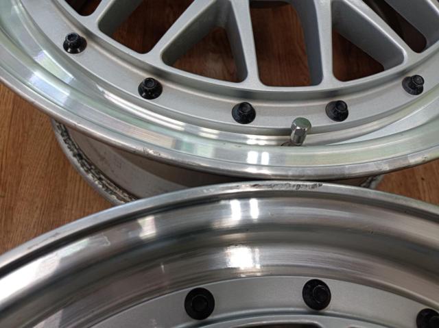 BBS
LM090