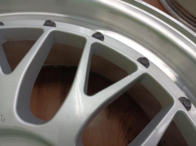 BBS
LM090