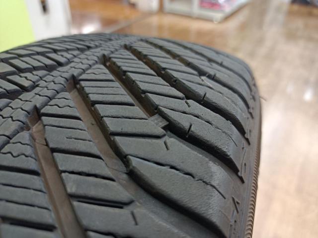GOODYEAR Vector 4 Seasons 84H