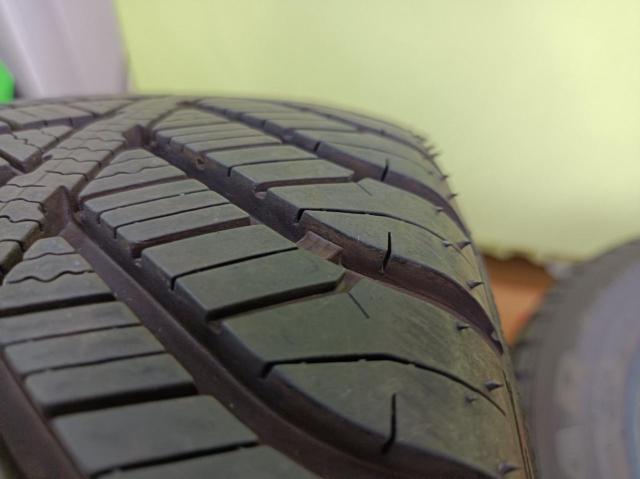 GOODYEAR Vector 4 Seasons 84H