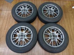 HOT
STUFF
Exceeder
E05+BRIDGESTONE
BLIZZAK
VRX2
79Q