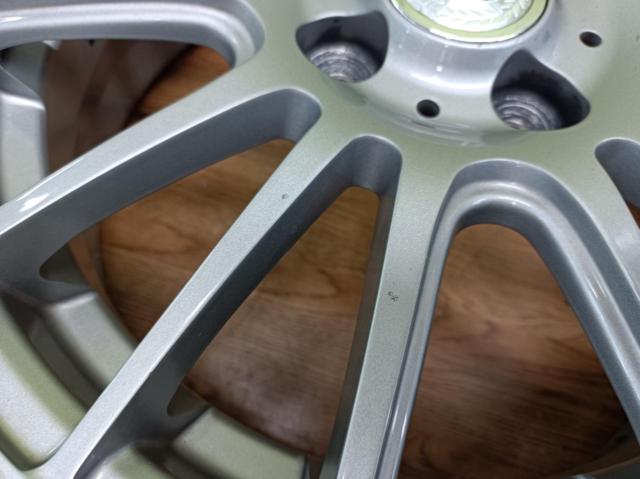 weds G-Mach  + GOODYEAR ICE NAVI7 84Q