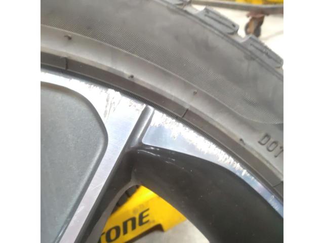 VOLVO V40 純正ホイール
