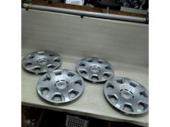 トヨタ 200系ハイエース純正 15インチホイールキャップ 4枚セット